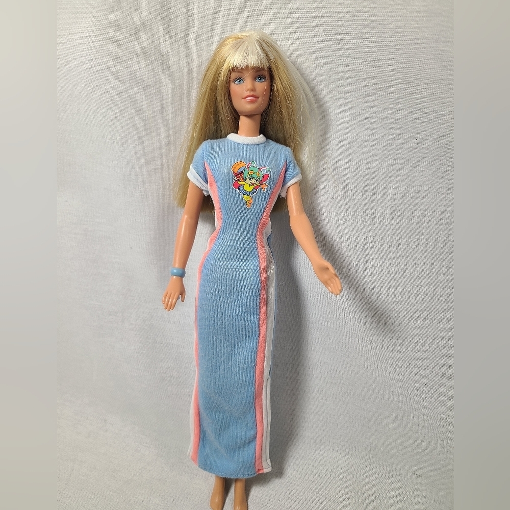 Barbie Totally YoYo SKIPPER Doll with Fashion, YoYo Kitty & Bee 1998 Mattel